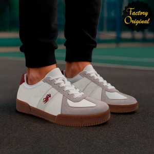 Deportivo Basic red horse de SYC FACTORY ORIGINAL